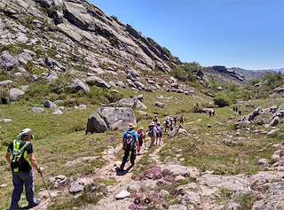 Fechas, información, programa, cartel, imágenes, mapa y ubicación de Turismo Activo y Cultural Lirios do Xurés  en  Lobios