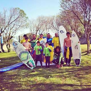 Fechas, información, programa, cartel, imágenes, mapa y ubicación de Valdo Surf School  en  Valdoviño