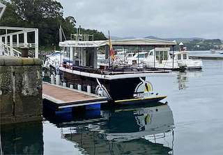 Fechas, información, programa, cartel, imágenes, mapa y ubicación de Viajes en barco Albatros V  en  Ribadeo
