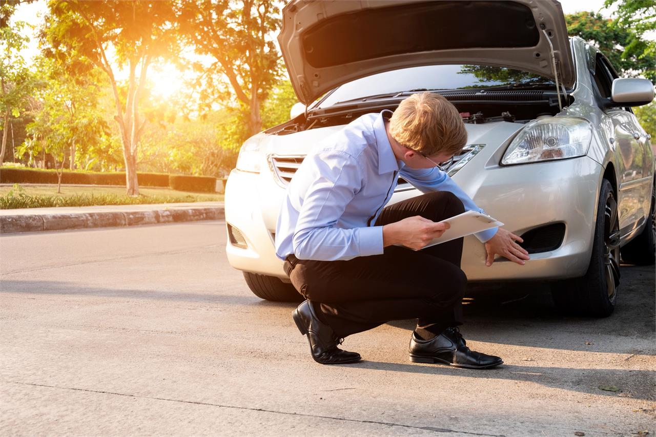 Claves para no tener problemas al alquilar un coche - Imagen 1