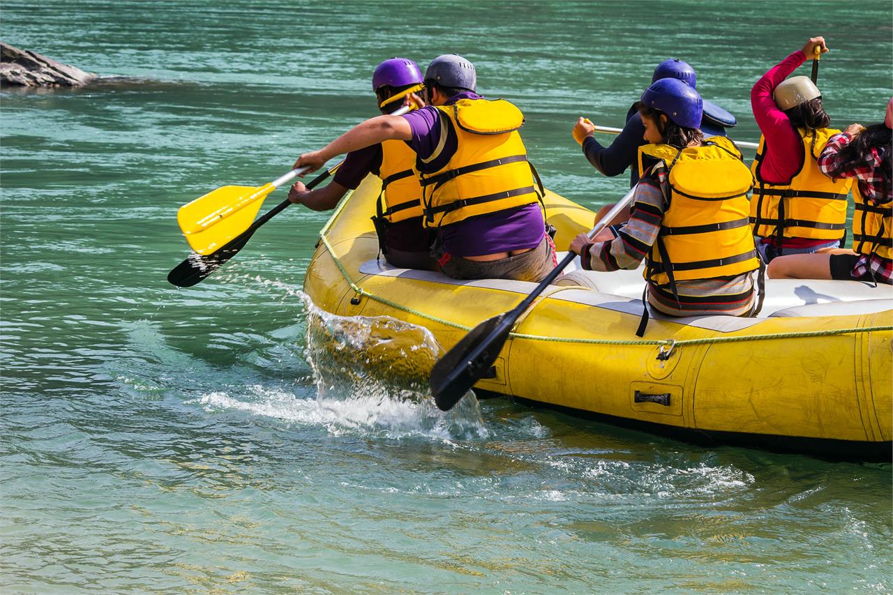 8 actividades imprescindibles de turismo activo y deporte de aventura - Imagen 3