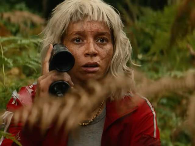 Cartel 28 años después: El templo de los huesos