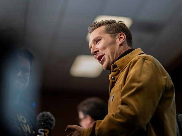 Cartel The Thing with Feathers (Esa cosa con alas)