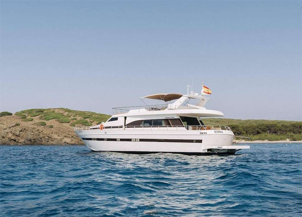 MY Roma Yacht en Baiona