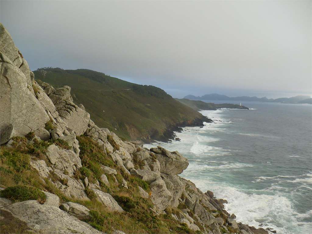 Acantilados de Costa da Vela en Cangas de Morrazo
