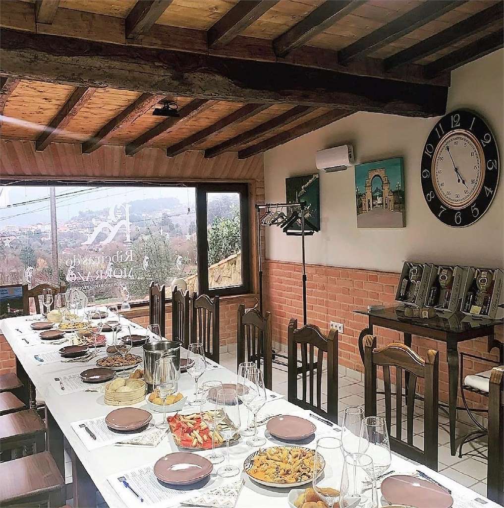 Adega Pilares De Belesar en O Saviñao