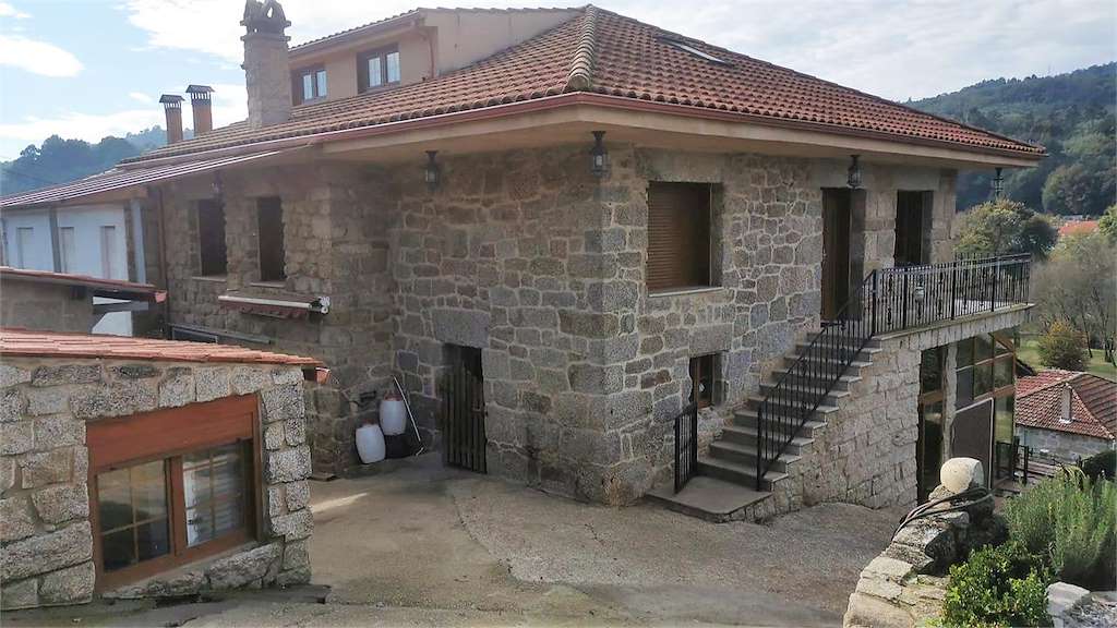 Adega Xulia Bande en Leiro