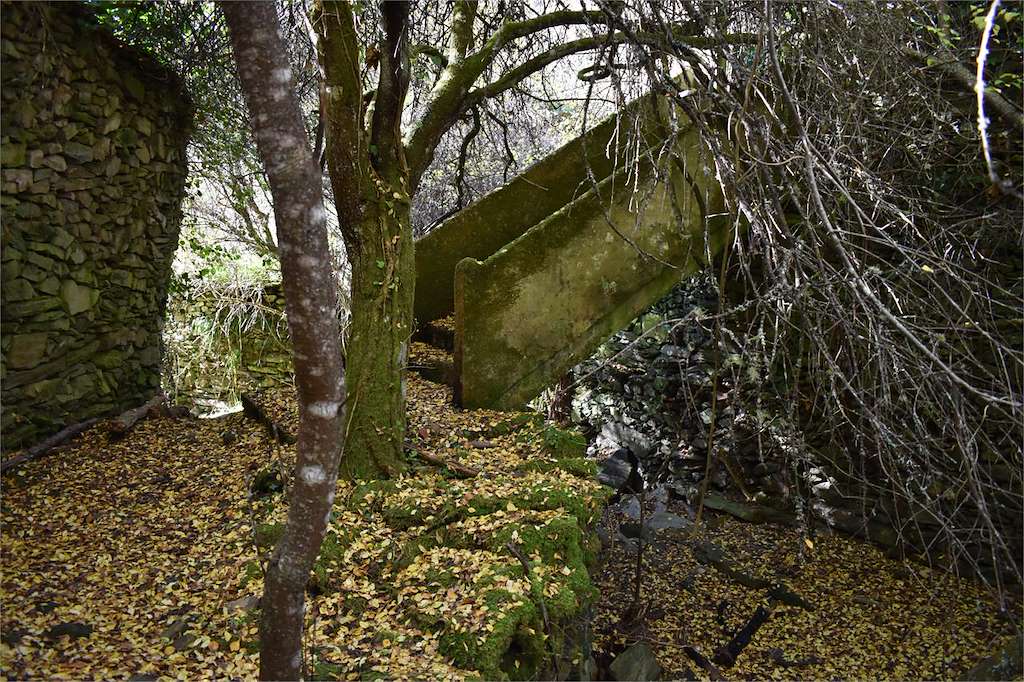 Aldea de Paradiña en Monterrei