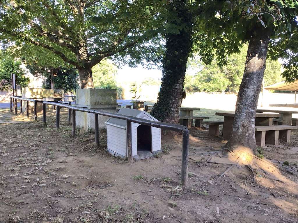 Área de Descanso de Ligonde en Monterroso