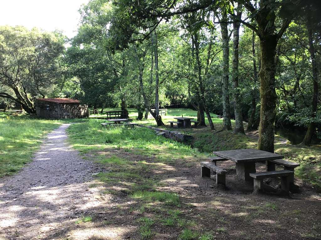 Área Recreativa Fluvial da Pedra en Tomiño