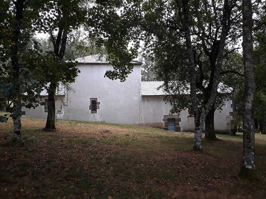 Área Recreativa y Ermida da Virxe do Carme en Castroverde
