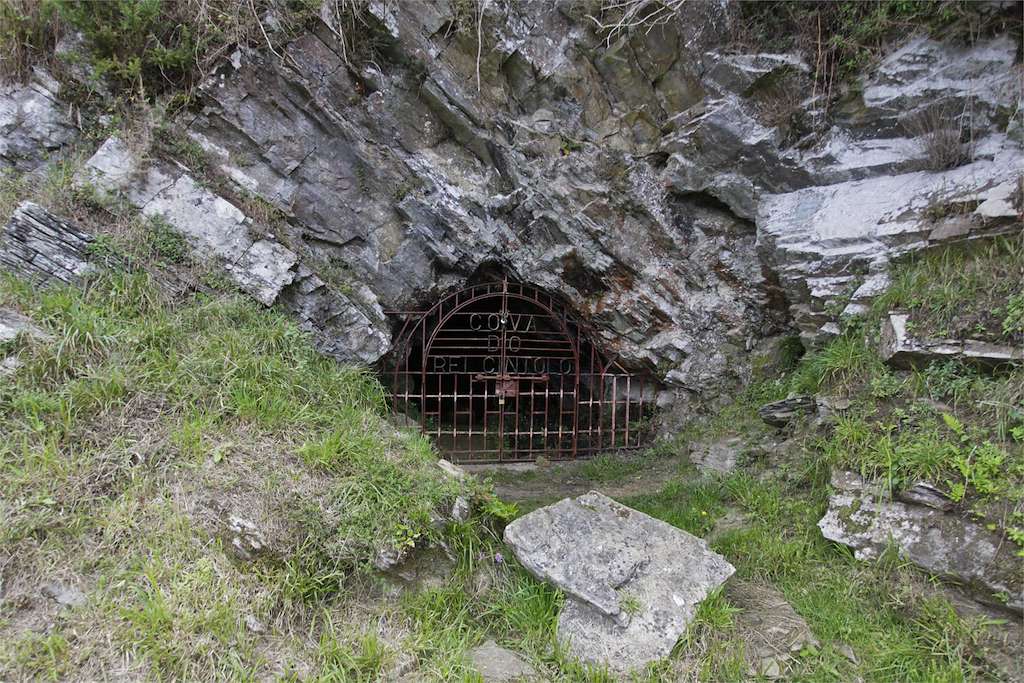 As Covas do Rei Cintolo en Mondoñedo