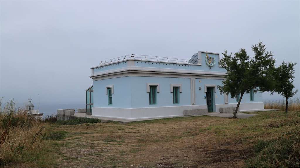 Aula do Mar - Faro de Mera en Oleiros