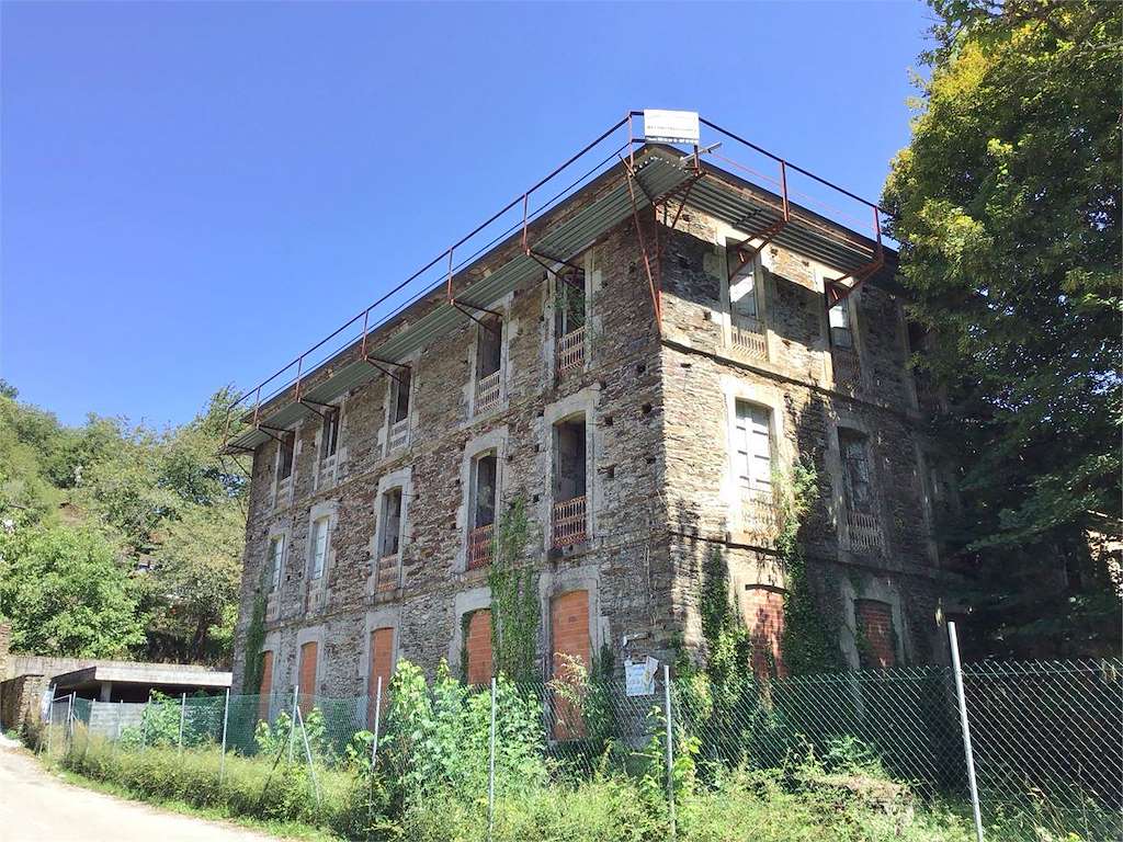 Balneario de Ferrería en O Incio