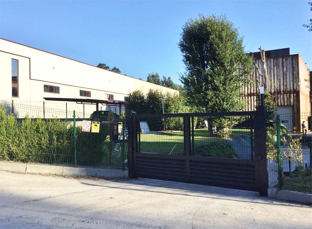 Bodega Altos de Torona en O Rosal