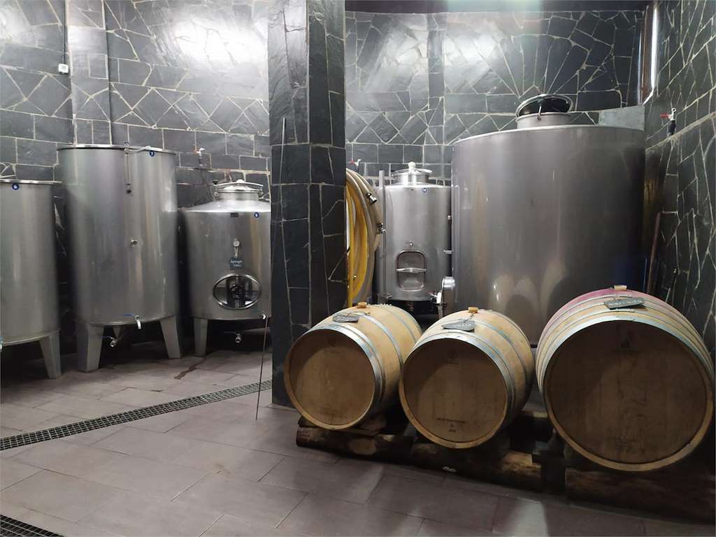 Bodega Sidrón en Negueira de Muñiz