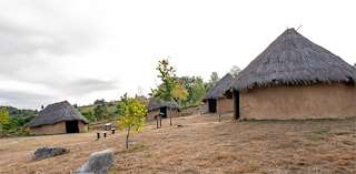 Cabañas Prehistóricas de Salcedo