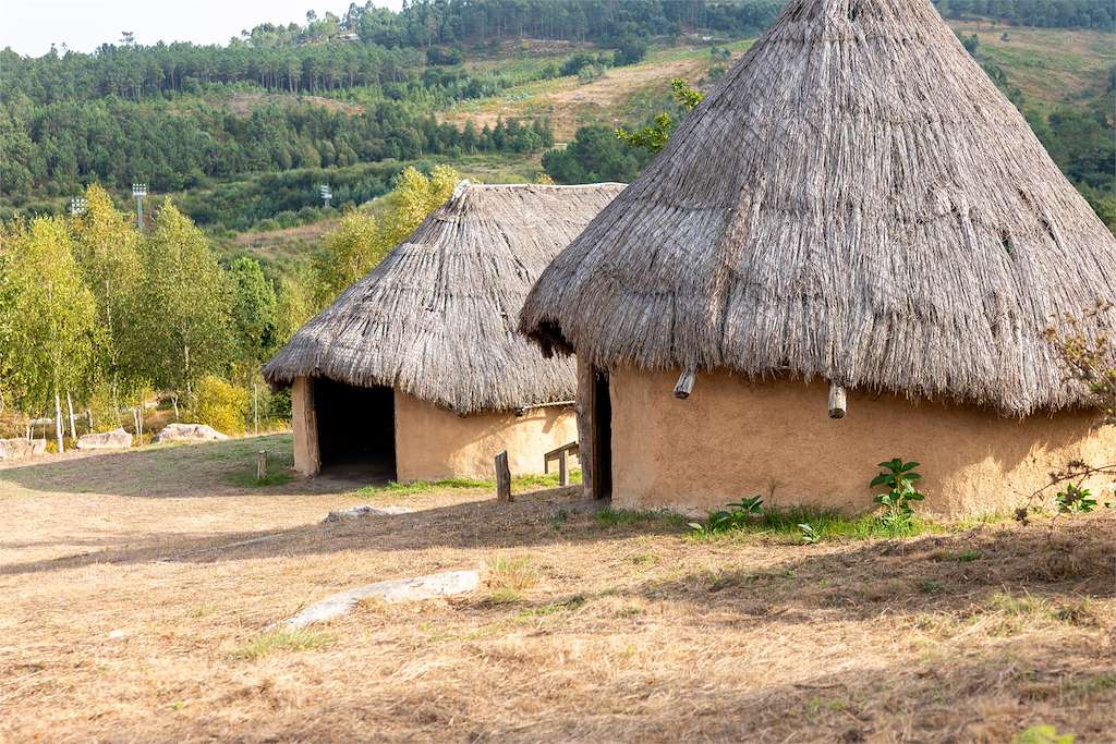 Cabañas Prehistóricas de Salcedo en Pontevedra