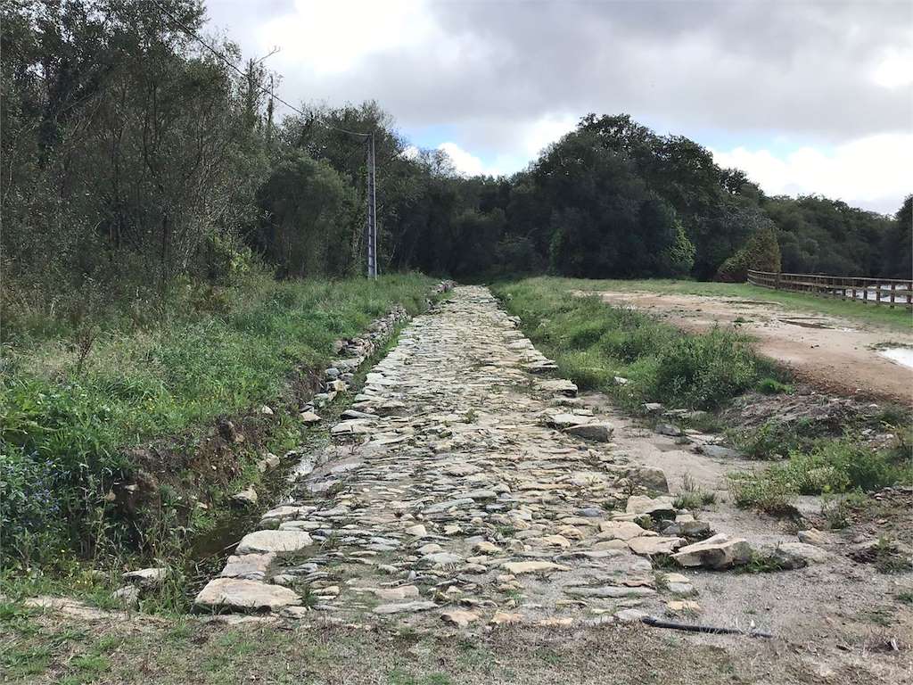Calzada Romana de Brandomil en Zas
