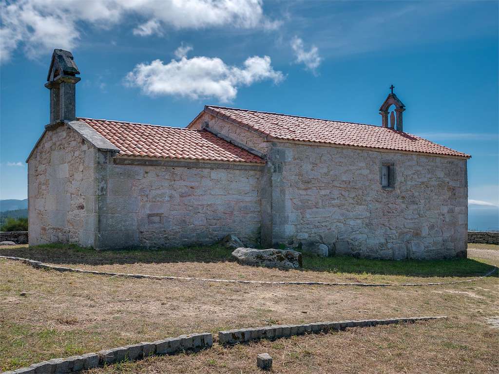 Capilla de Nosa Señora do Faro en Ponteceso