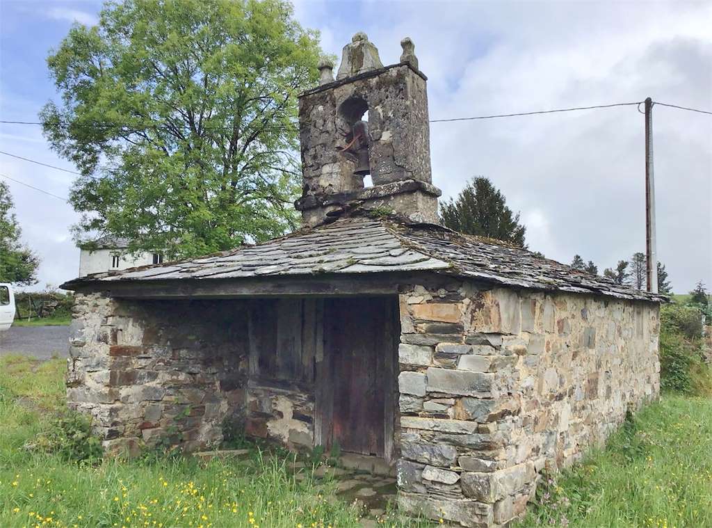 Capilla de San Cosme de Barbeitos en A Fonsagrada