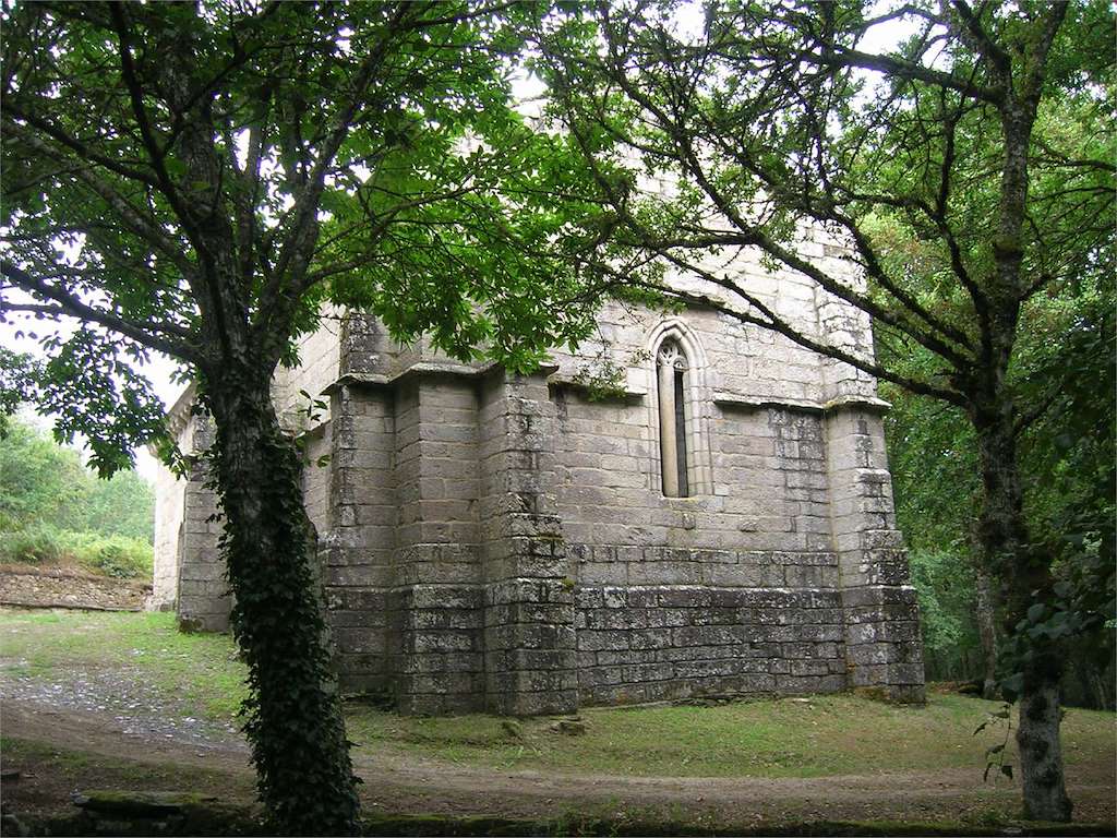 Capilla y Fuente de Santo Alberte en Guitiriz