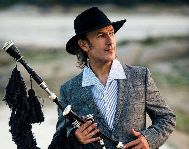 Carlos Núñez en Concierto – Gira Lugares Máxicos en Baiona