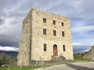 Castelo Castro de Ouro