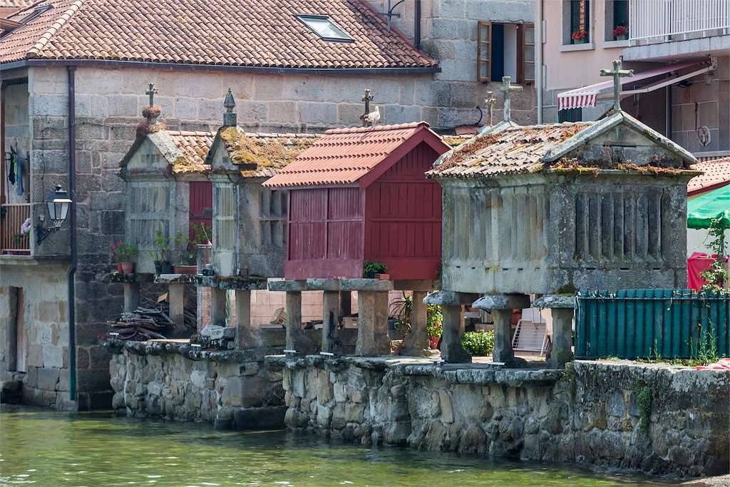 Combarro y sus Hórreos en Poio