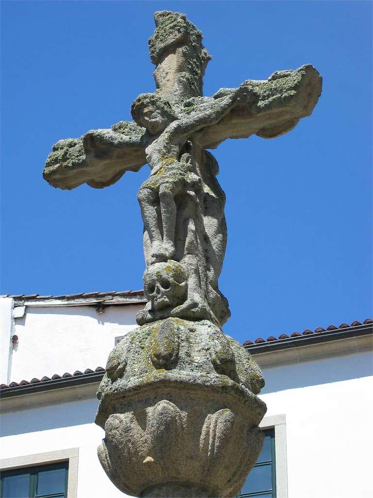 Cruceiro da Praza da Madalena en Ourense
