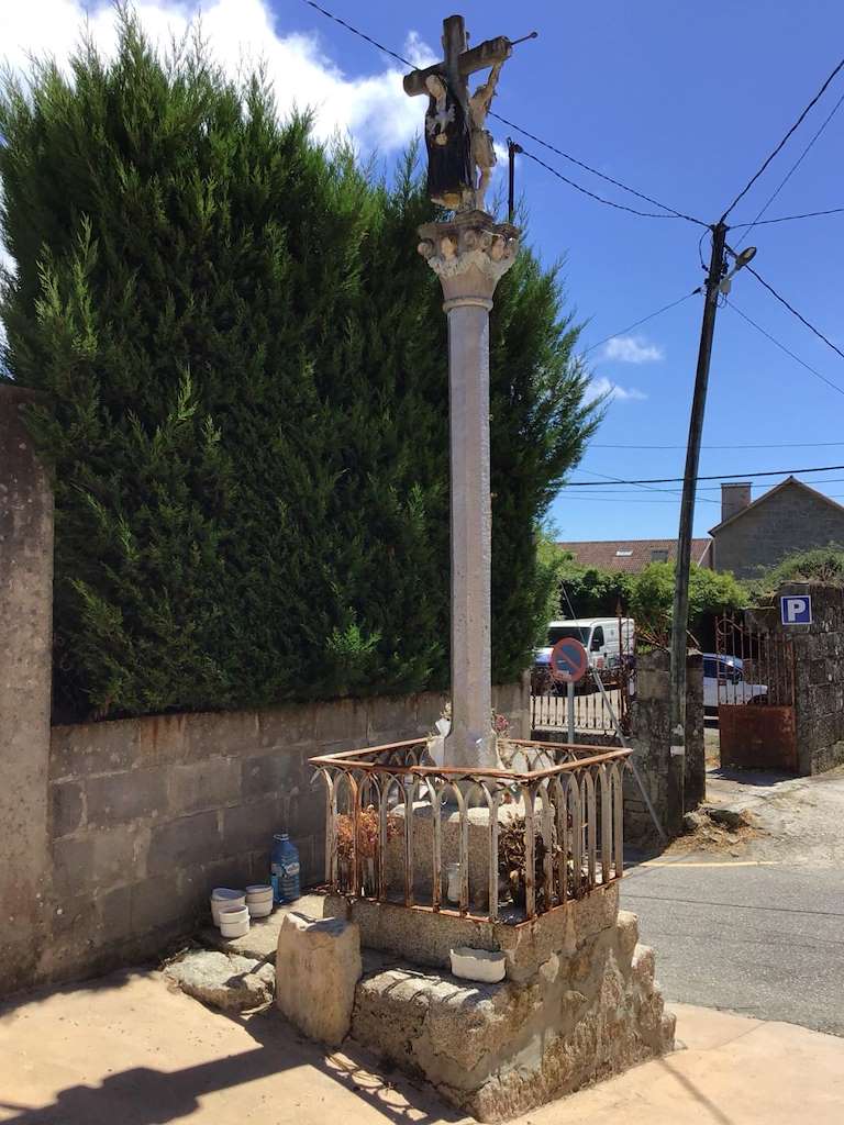 Cruceiro de Ánimas de Sabaceda en Moaña