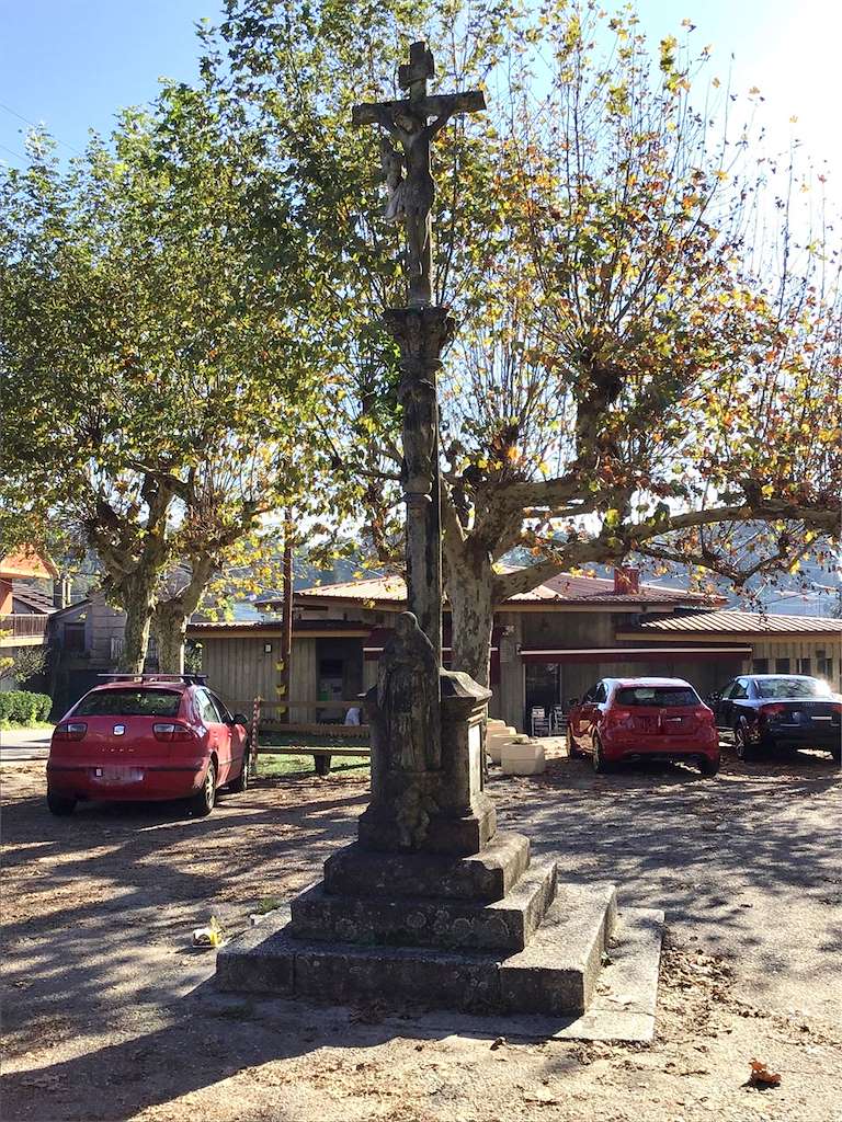 Cruceiro de Arentei en Salvaterra do Miño
