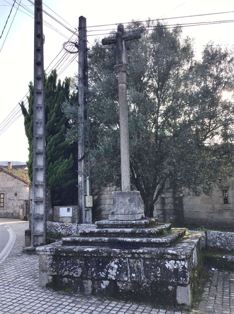 Cruceiro de de San Martiño de Borreiros en Gondomar