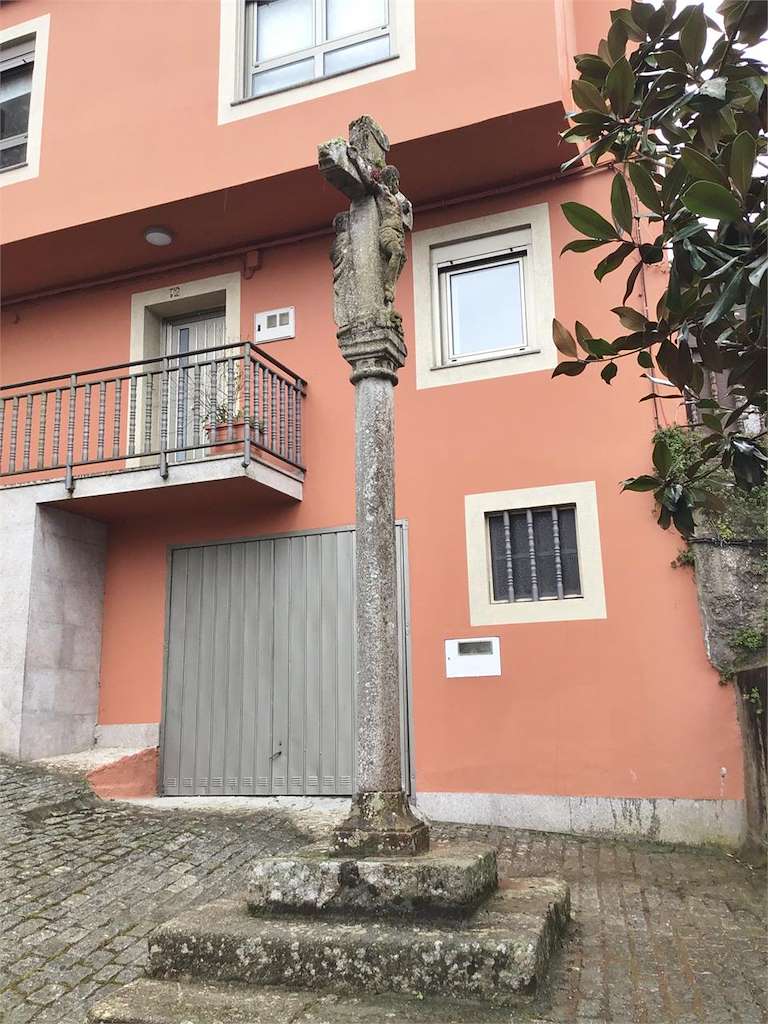 Cruceiro de Los Remedios en Betanzos