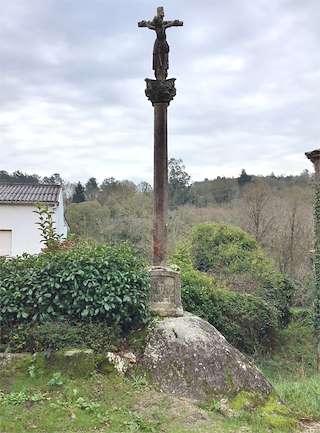 Cruceiro de Ponte Maceira
