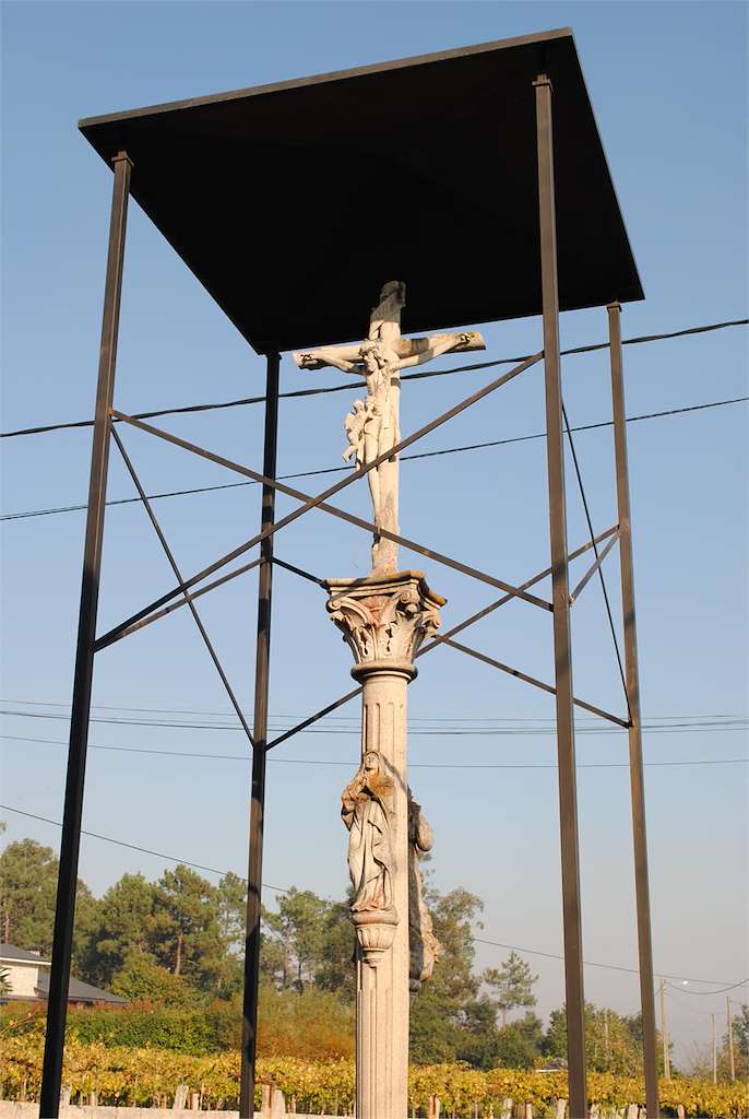 Cruceiro de Porto en Salvaterra do Miño