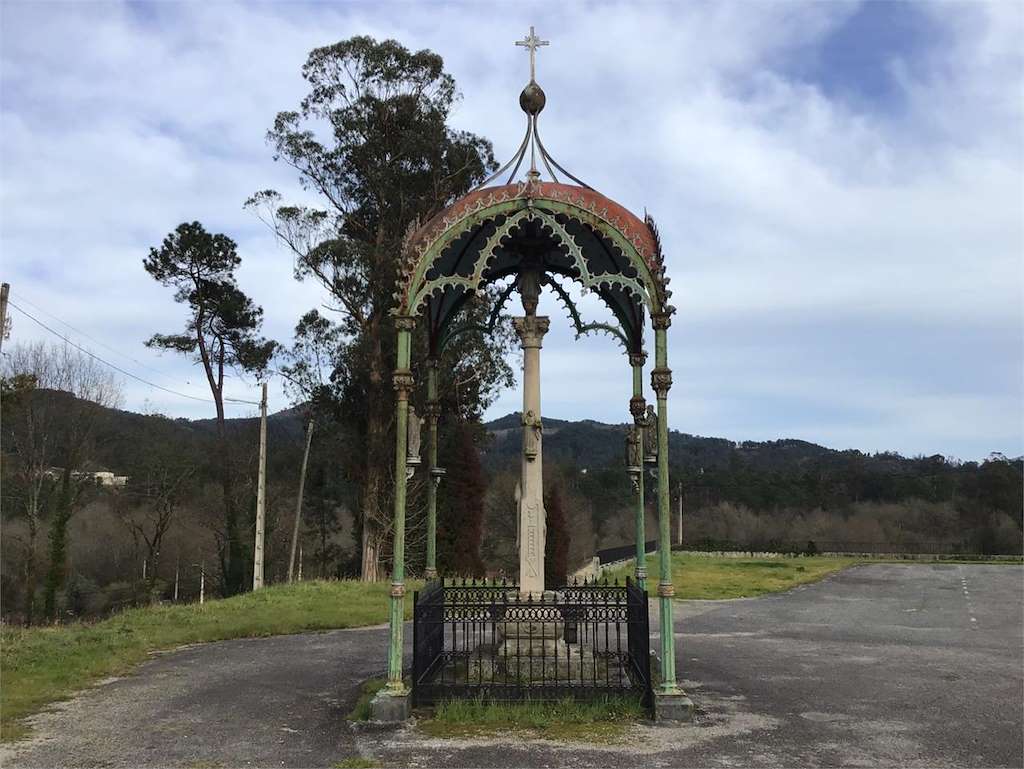 Cruceiro de Ribadetea en Ponteareas