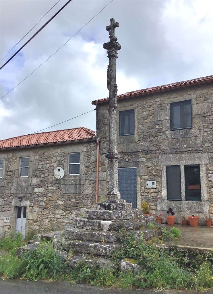 Cruceiro de Trasouteiro en Vimianzo
