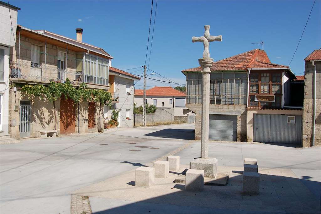 Cruceiro do Campo de San Cibrao en Oímbra