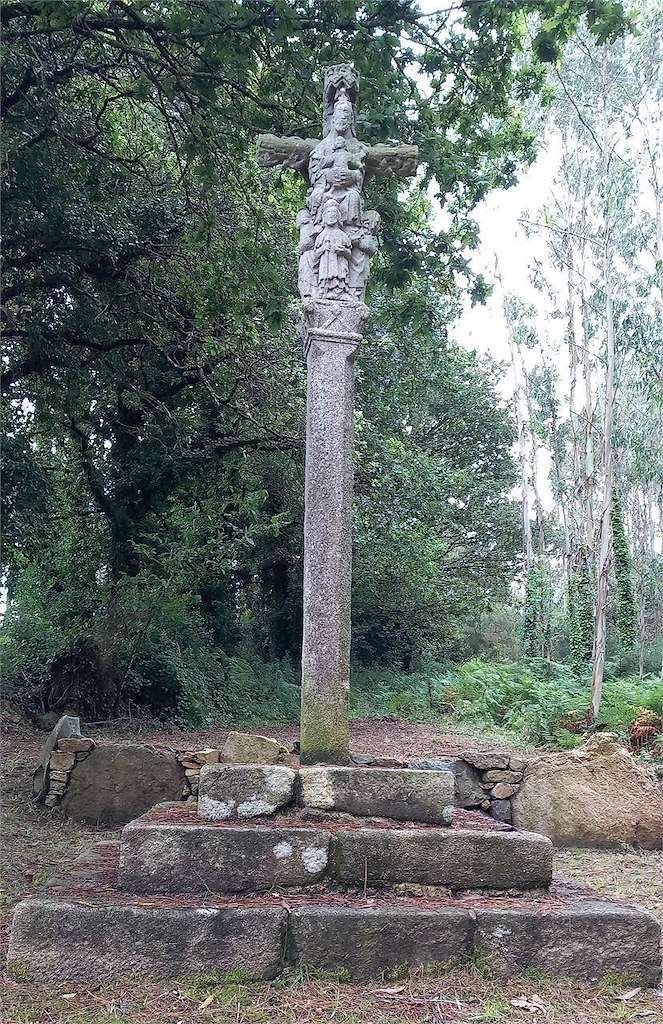Cruceiro Dos Santos en Vimianzo