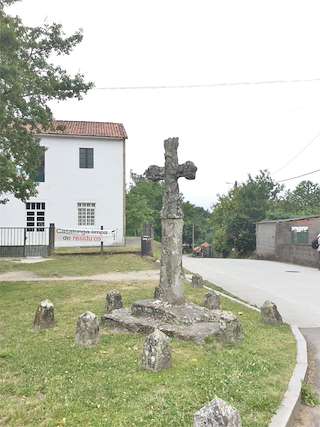 Cruceiro Rúa de Francos