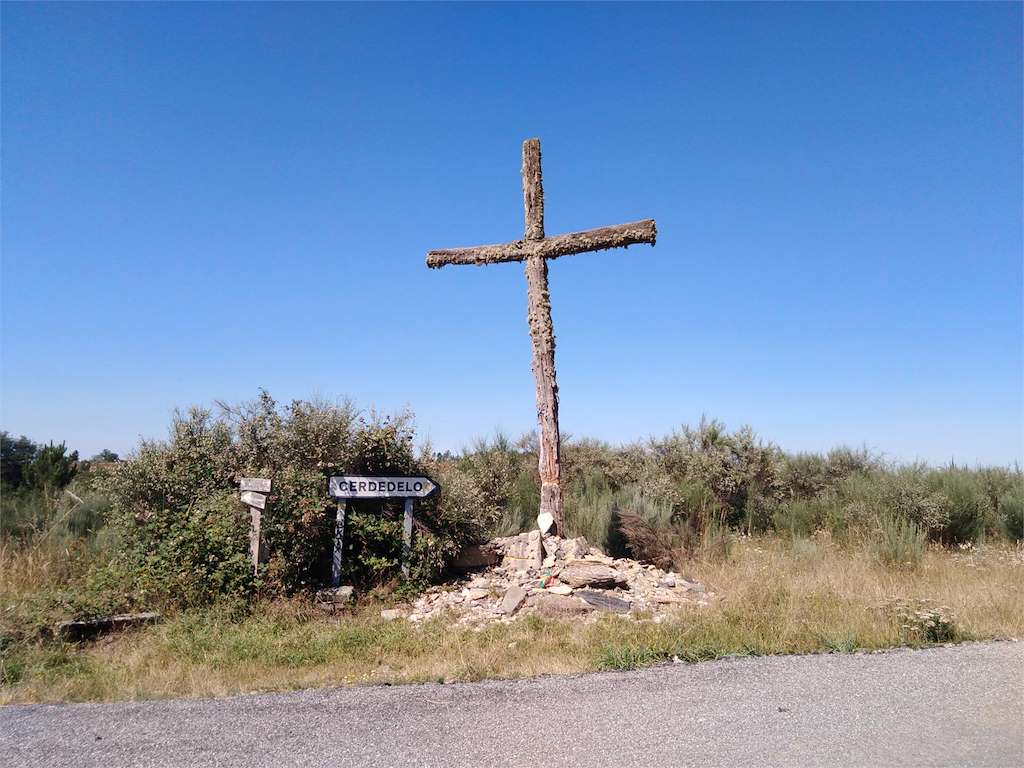 Cruz del Milladoiro en Laza