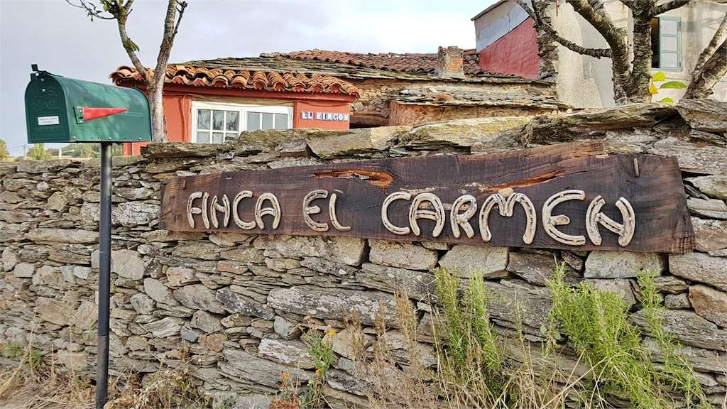 Escuela de Equitación El Rincón de Finca El Carmen en Monforte de Lemos