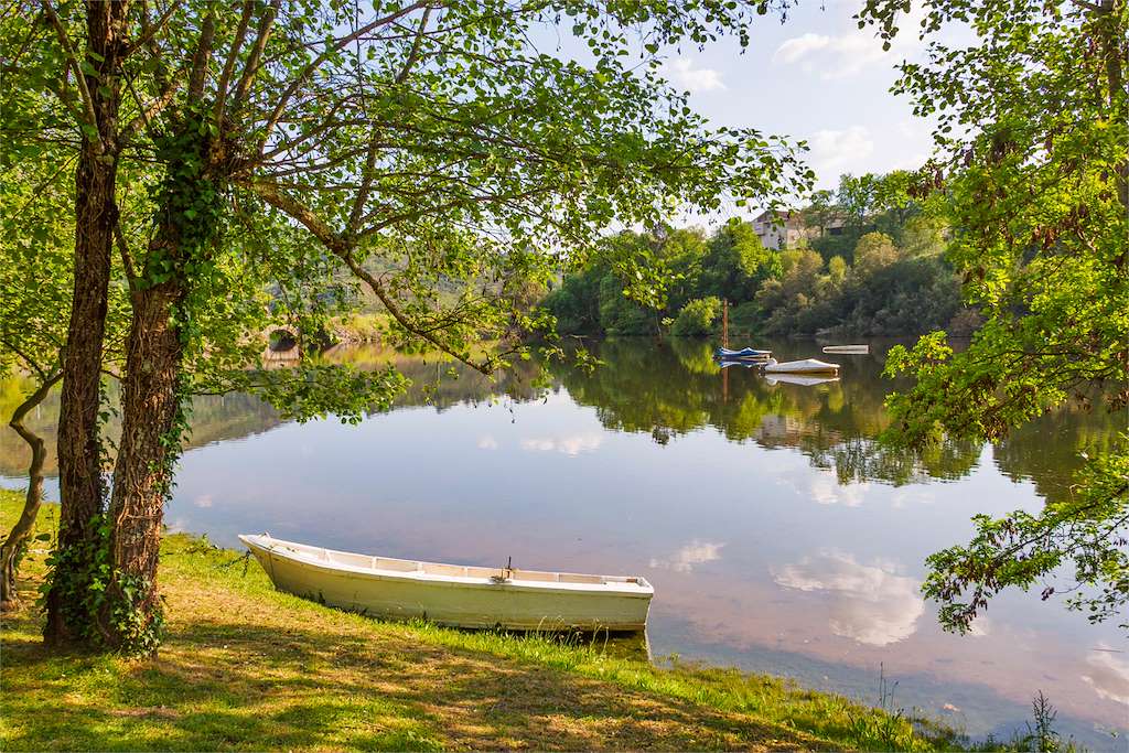 Embalse de Cachamuíña en O Pereiro de Aguiar