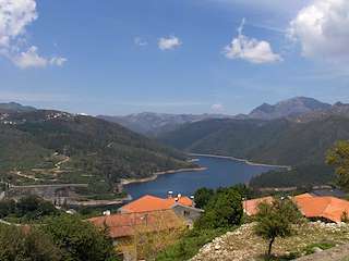 Fechas, información, programa, cartel, imágenes, mapa y ubicación de Embalse de Lindoso  en  Lobios