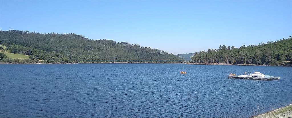 Embalse de Portodemouros en Arzúa