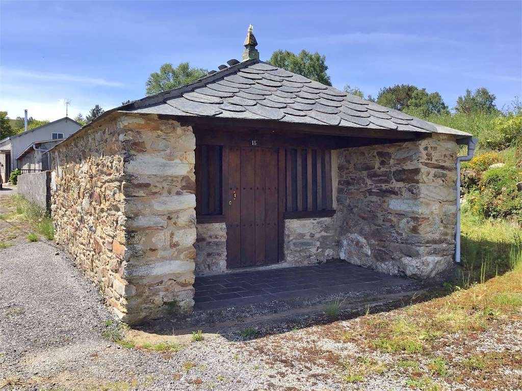 Ermita de San Isidro de Vilardongo en A Fonsagrada