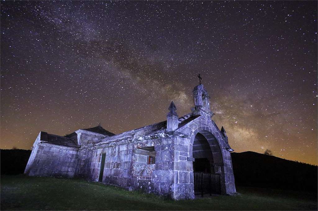 Ermita Nosa Señora da Guía en Covelo