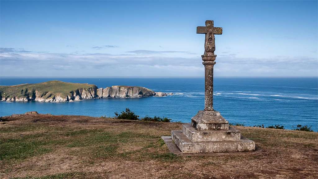 Ermita y Crucero de San Antonio de Corveiro en Cedeira