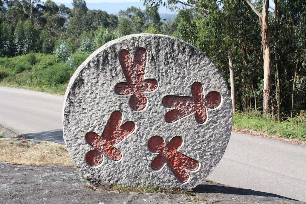 Esculturas de Redondelo en As Neves